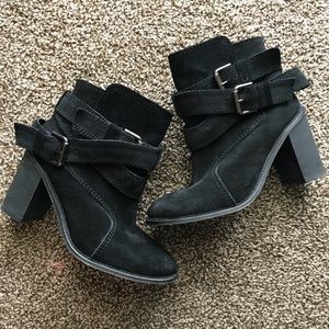 PRICE REDUCED!! Zara Leather Booties- Size 36